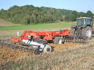 Travail du sol - Déchaumeurs à disques - Cover crops  en V autoporteur MONODIS V