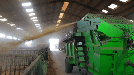 Alimentation - Dérouleuses - Pailleuse de logettes ou aires paillées