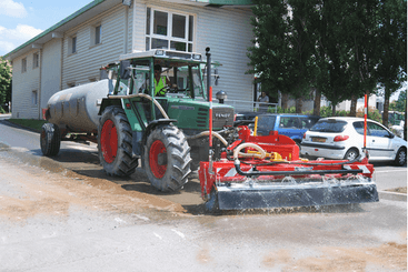 Matériel de ferme/outillage - Balayeuses - Balayeuse