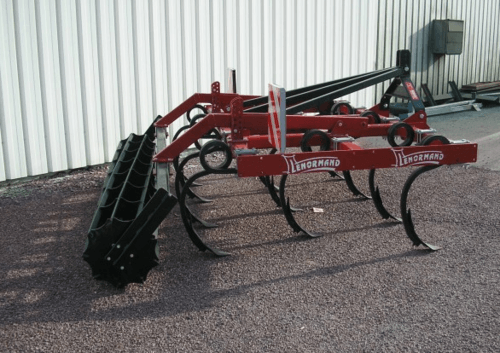 Travail du sol - Outils à dents - Cultivateur arrière fixe
