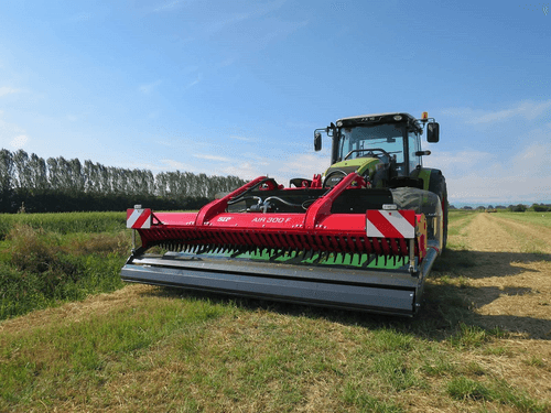 Fenaison - Andaineurs - Andaineur AIR à tapis frontal