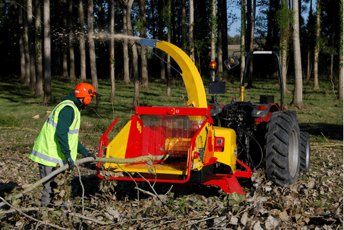 Matériel forestier - Broyeur de branches - Broyeur de branches sur tracteur VEGETOR T et H