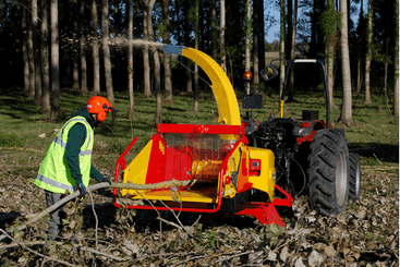 Matériel forestier - Broyeur de branches - Broyeur de branches sur tracteur VEGETOR T et H