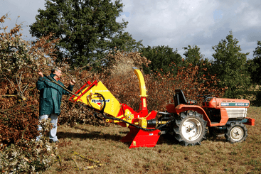 Matériel forestier - Broyeur de branches - Broyeur de branches sur tracteur VEGETOR T et H