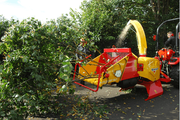 Matériel forestier - Broyeur de branches - Broyeur de branches sur tracteur VEGETOR T et H